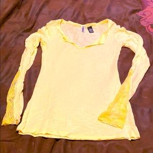 BKE long sleeved shirt